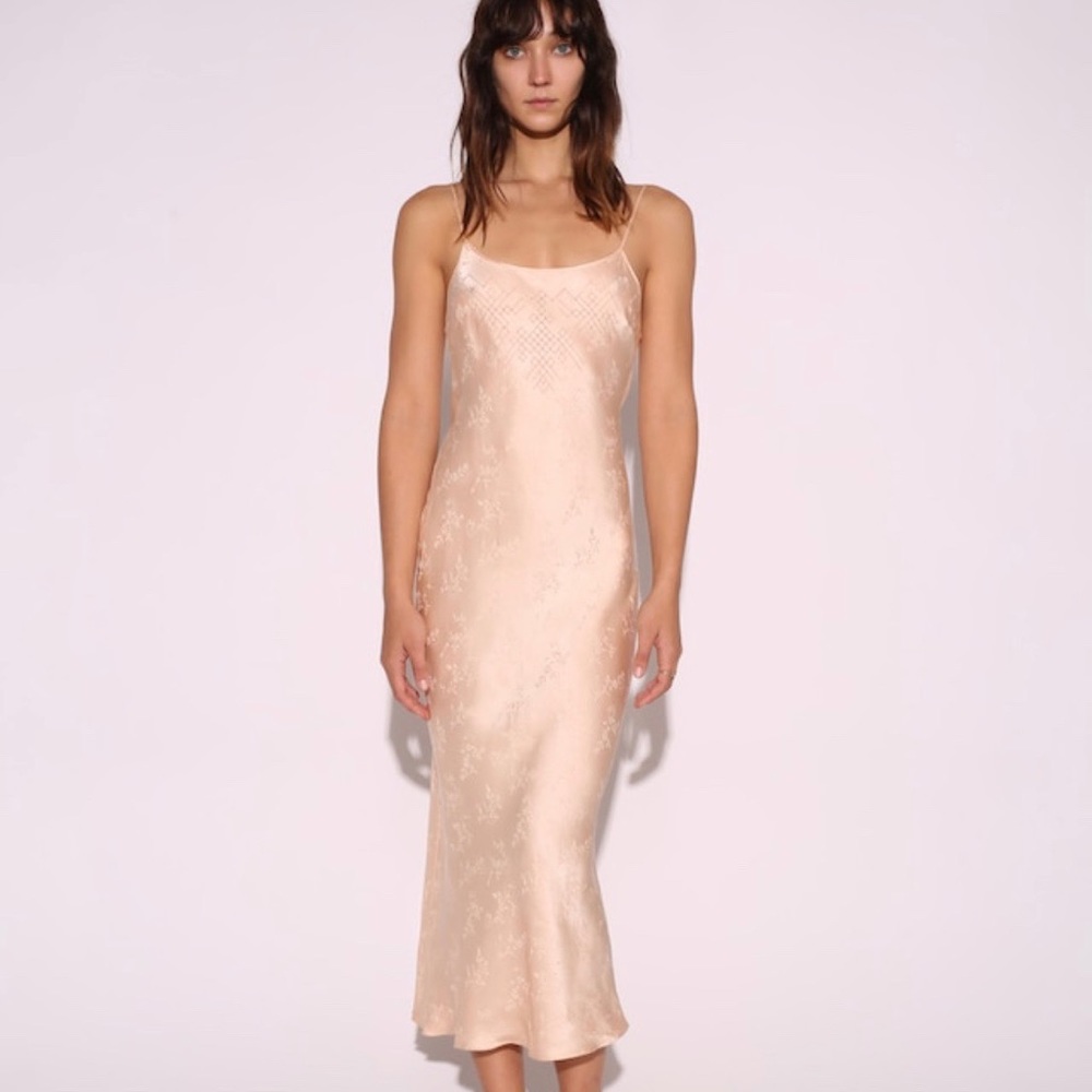 Realisation Par RARE TIA DRESS - Picture 3 of 4